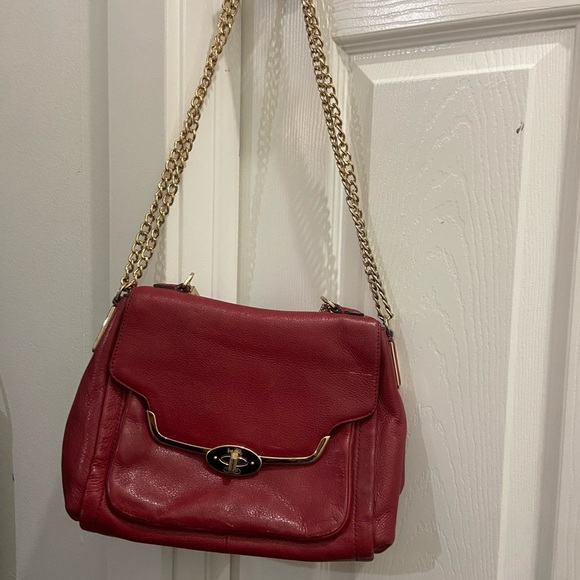 Coach Burgundy Leather Bag with Gold Chain - Picture 7 of 9